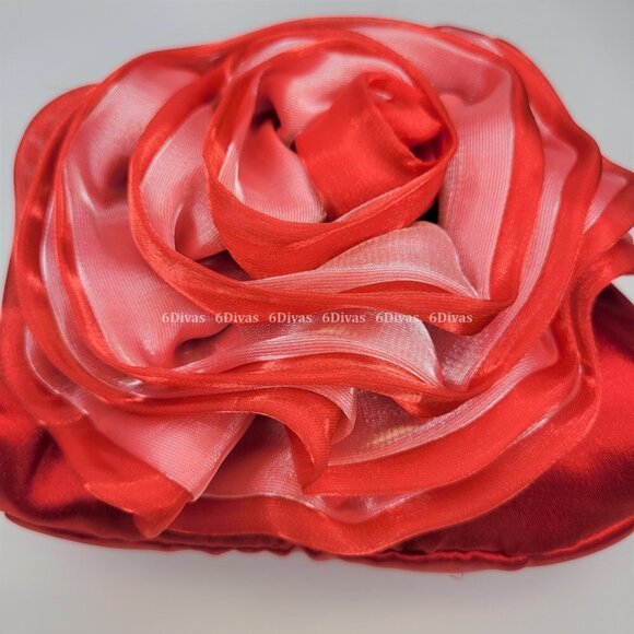 Red and White Floral Evening Purse with Large Round Handle  NWOT - Picture 3 of 6